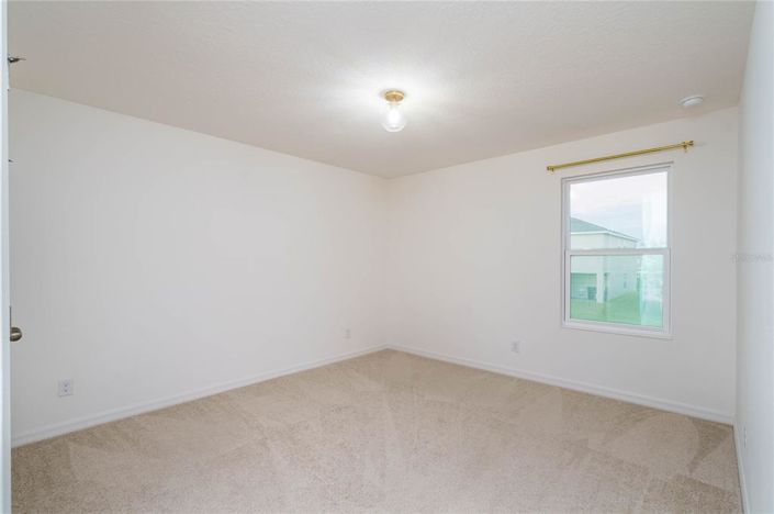 Image No.26-5 Bed Property for sale