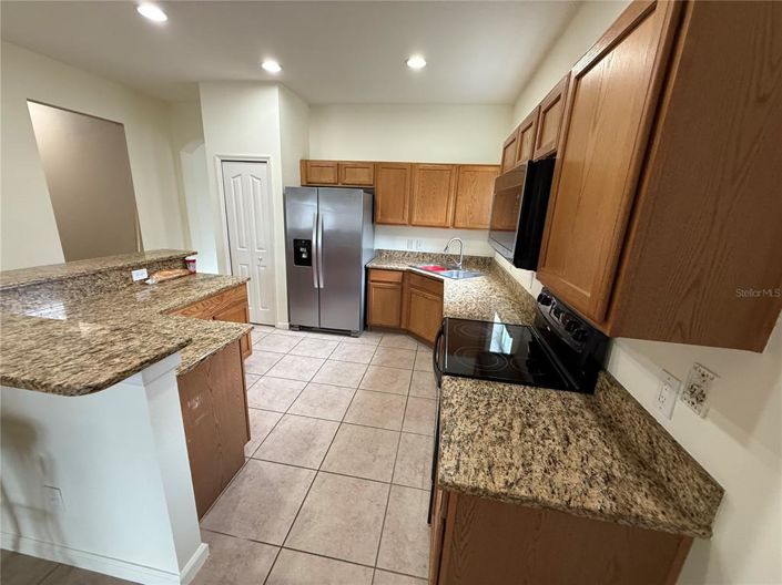 Image No.26-4 Bed Property for sale