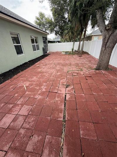 Image No.41-4 Bed Property for sale