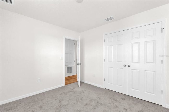 Image No.15-3 Bed Townhouse for sale