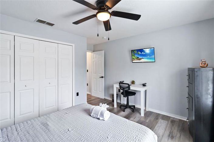 Image No.30-4 Bed Property for sale