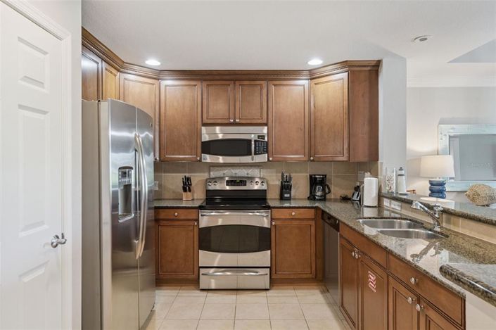 Image No.24-3 Bed Property for sale