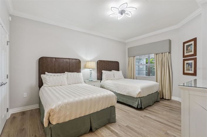 Image No.28-3 Bed Property for sale