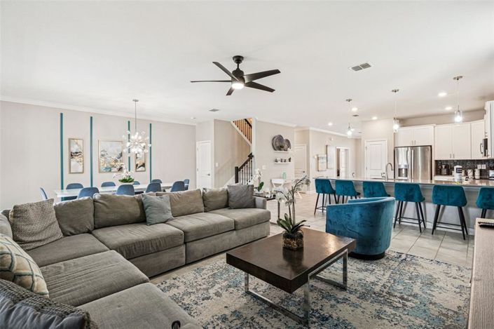 Image No.16-9 Bed Property for sale