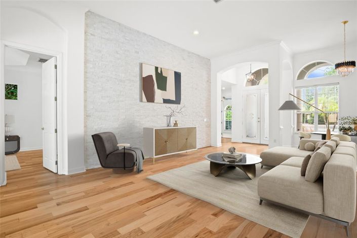 Image No.13-4 Bed Property for sale