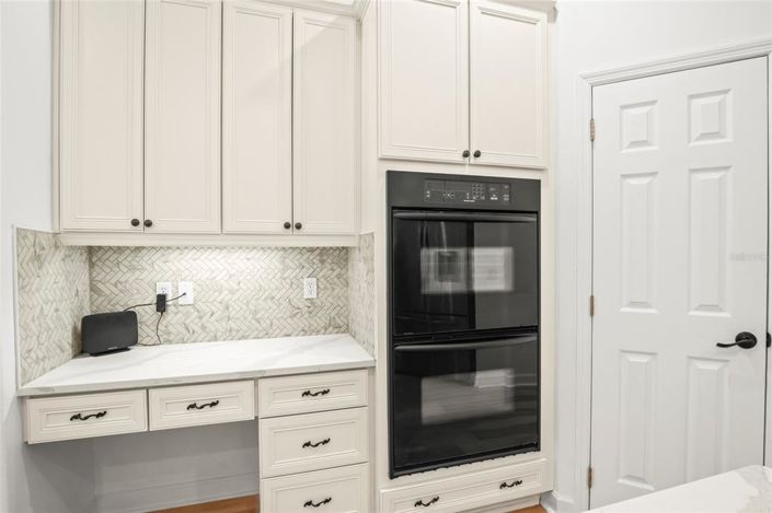 Image No.16-4 Bed Property for sale