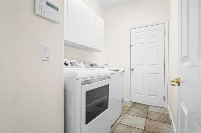 Image No.36-4 Bed Property for sale