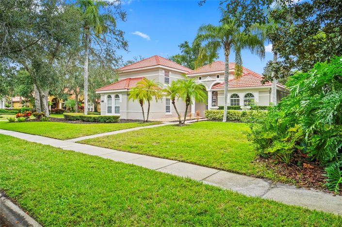 Image No.51-4 Bed Property for sale