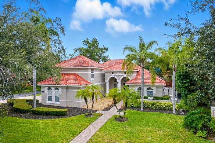 Image No.52-4 Bed Property for sale