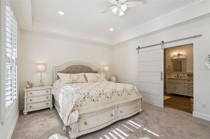 Image No.26-3 Bed Property for sale