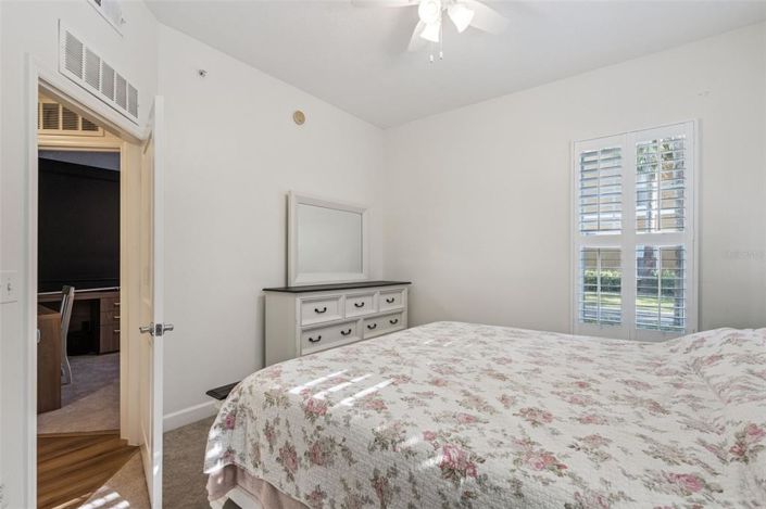 Image No.39-3 Bed Property for sale