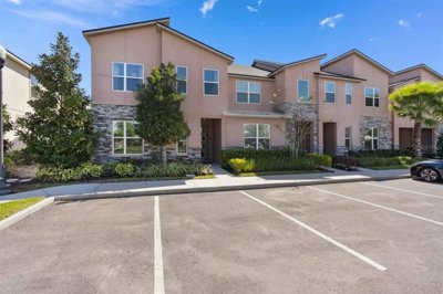 5 Bed Townhouse for sale