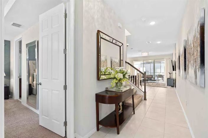 Image No.6-5 Bed Townhouse for sale