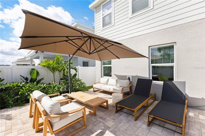 Image No.28-3 Bed Property for sale