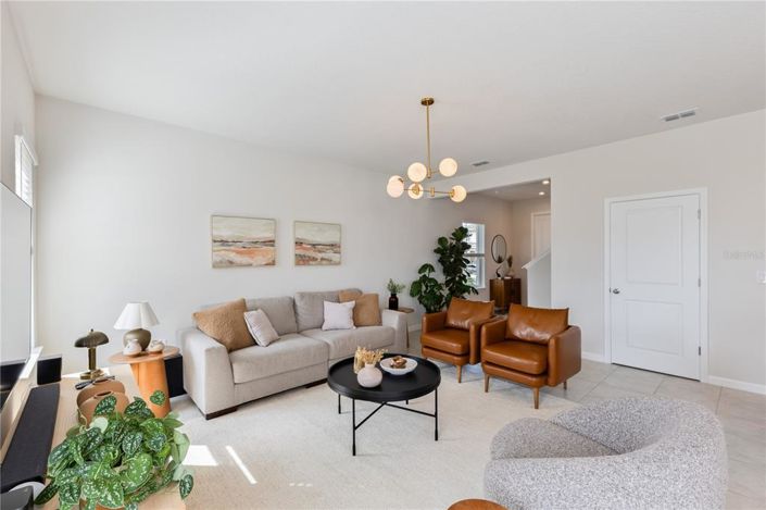 Image No.3-3 Bed Property for sale