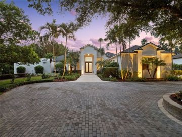 6 Bed Property for sale