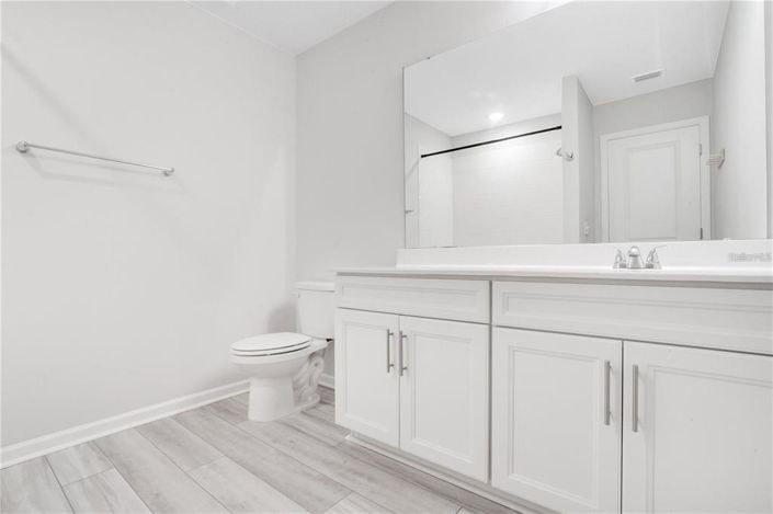 Image No.12-4 Bed Property for sale