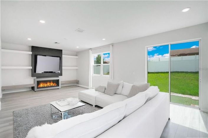 Image No.3-4 Bed Property for sale