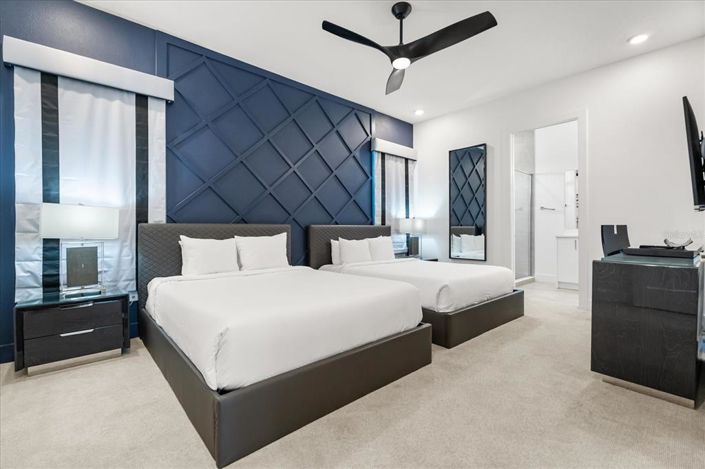 Image No.37-6 Bed Property for sale