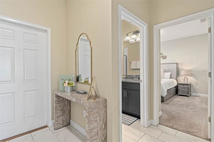 Image No.13-4 Bed Townhouse for sale