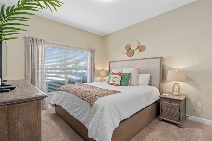 Image No.15-4 Bed Townhouse for sale