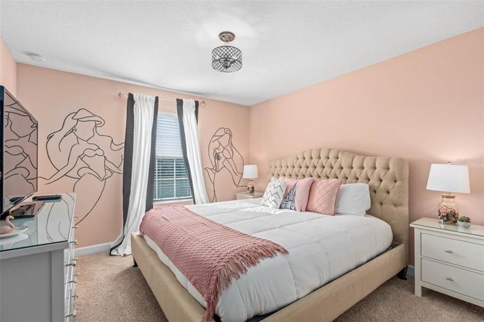 Image No.31-4 Bed Townhouse for sale