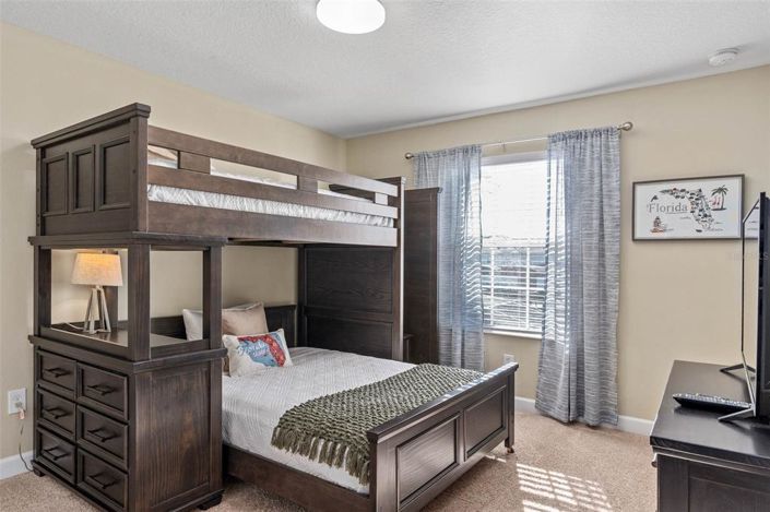 Image No.33-4 Bed Townhouse for sale