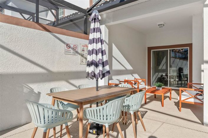 Image No.37-4 Bed Townhouse for sale