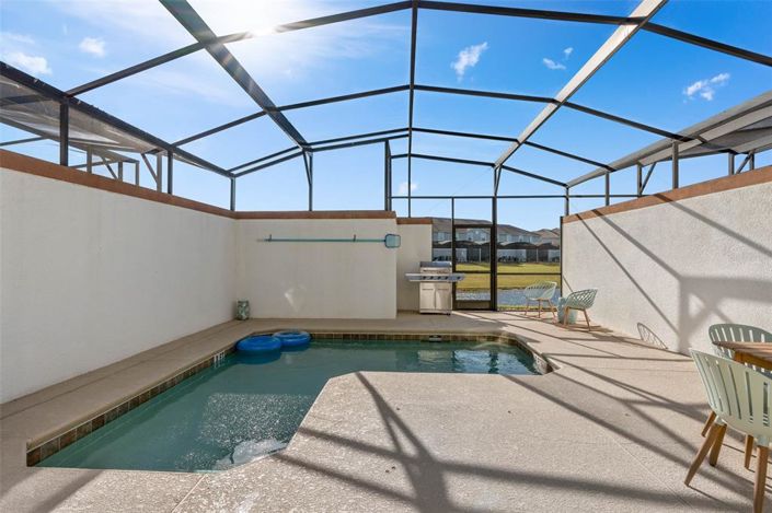 Image No.40-4 Bed Townhouse for sale