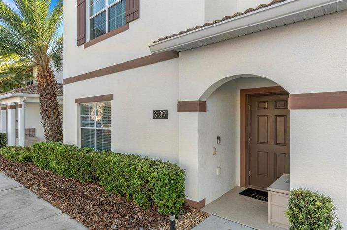 Image No.6-4 Bed Townhouse for sale