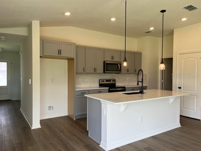 Image No.3-3 Bed Property for sale