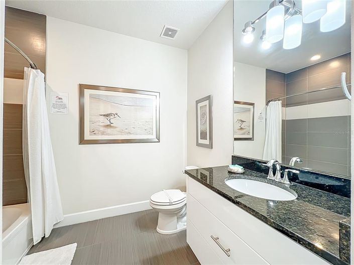 Image No.13-3 Bed Townhouse for sale