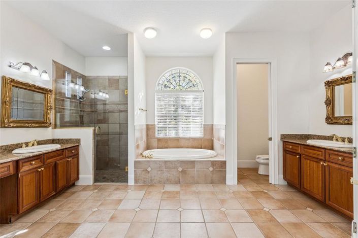 Image No.21-5 Bed Property for sale