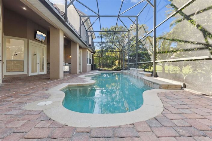 Image No.31-5 Bed Property for sale