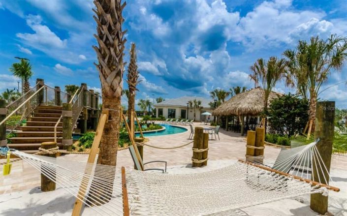 Image No.41-8 Bed Property for sale