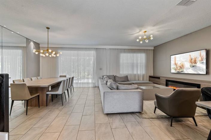 Image No.7-8 Bed Property for sale