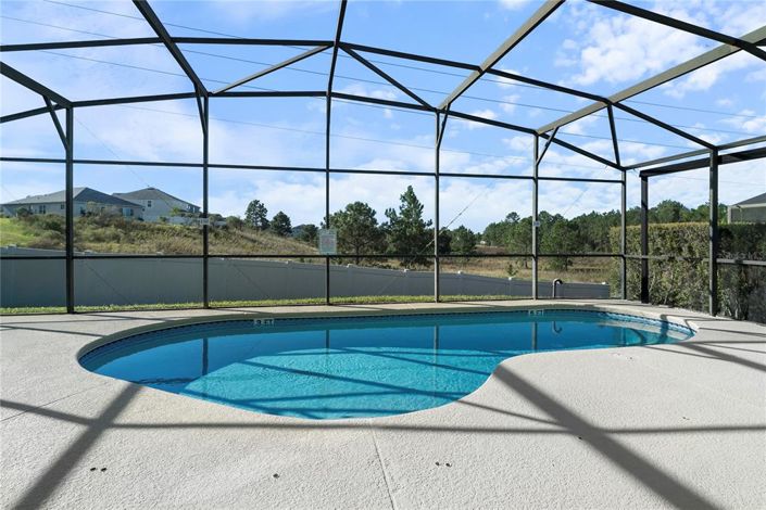 Image No.1-4 Bed Property for sale