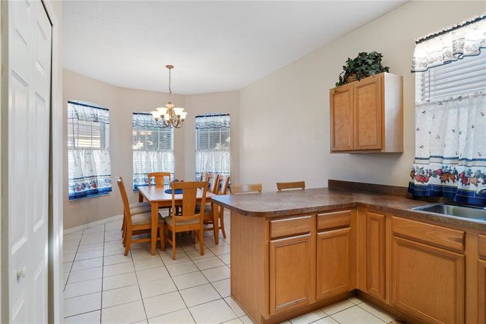 Image No.7-4 Bed Property for sale