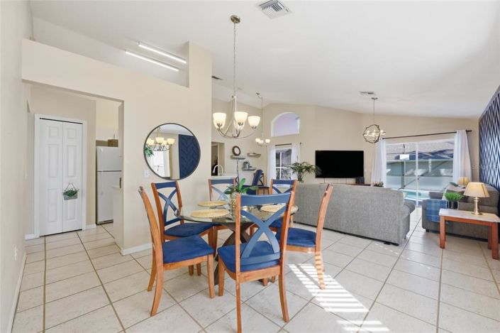 Image No.11-4 Bed Property for sale