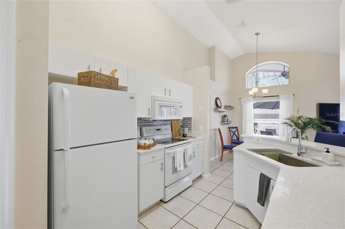 Image No.16-4 Bed Property for sale