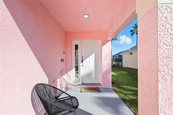 Image No.5-4 Bed Property for sale