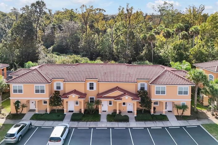 Image No.31-2 Bed Townhouse for sale