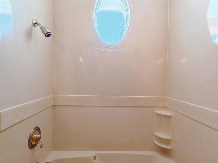 Image No.34-5 Bed Property for sale