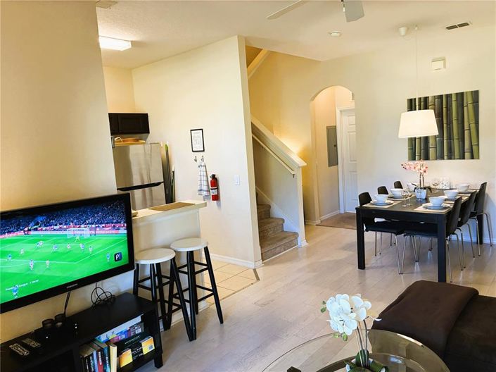 Image No.12-3 Bed Townhouse for sale