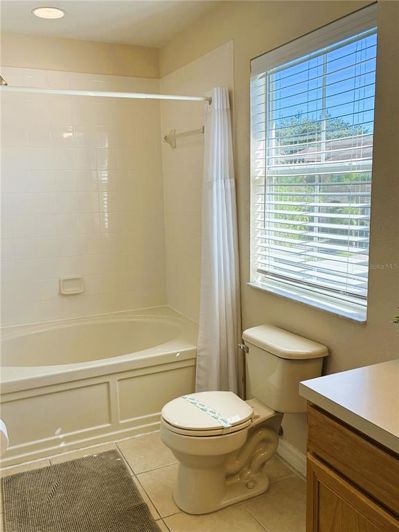 Image No.30-3 Bed Townhouse for sale