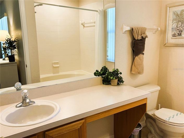 Image No.37-3 Bed Townhouse for sale