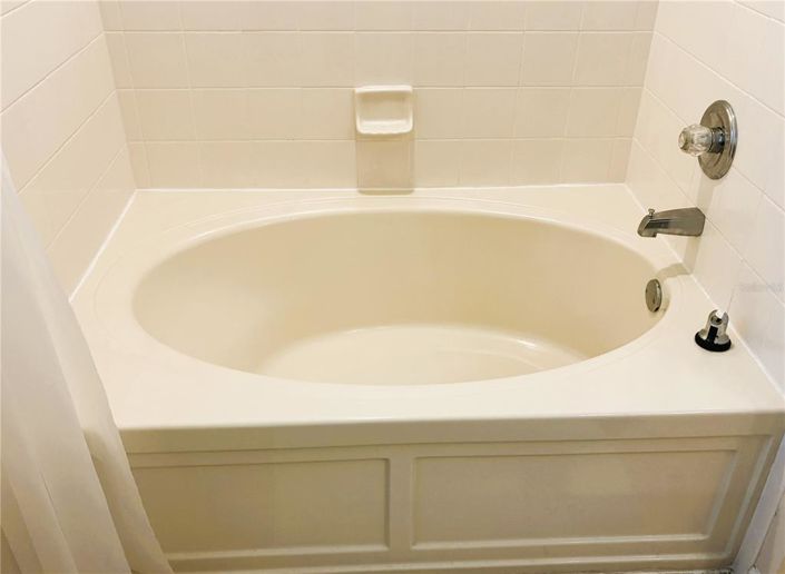 Image No.38-3 Bed Townhouse for sale