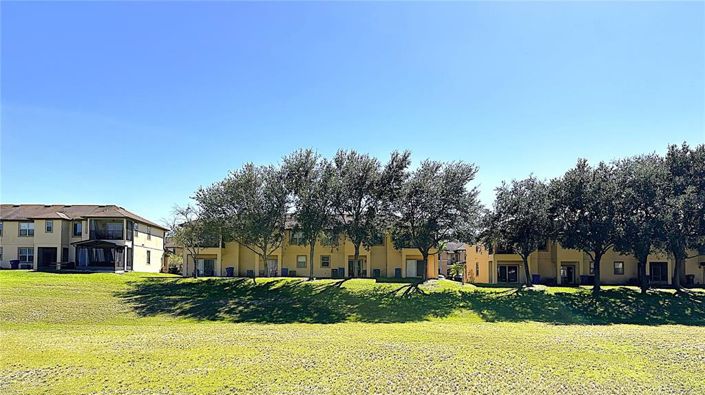 Image No.43-3 Bed Townhouse for sale