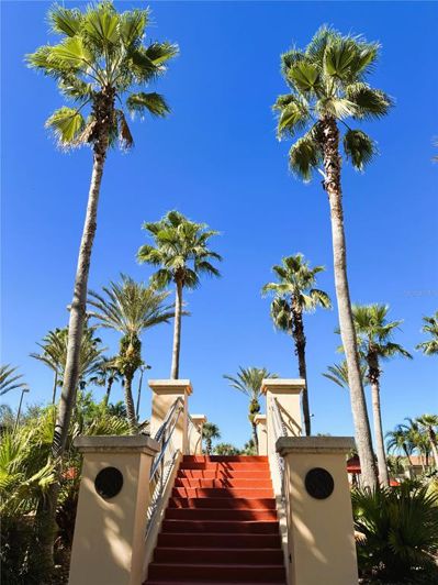 Image No.56-3 Bed Townhouse for sale