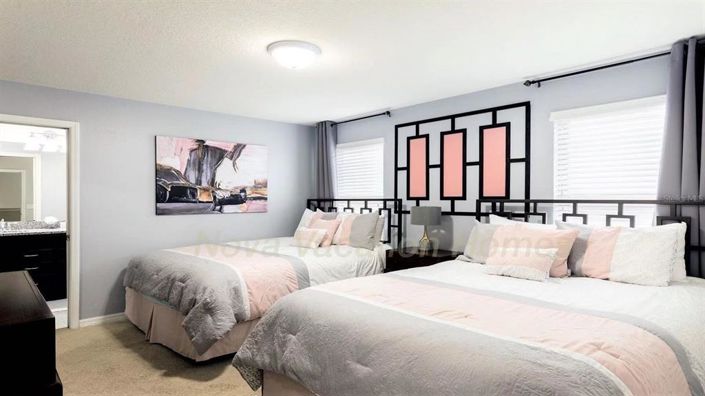 Image No.15-8 Bed Property for sale